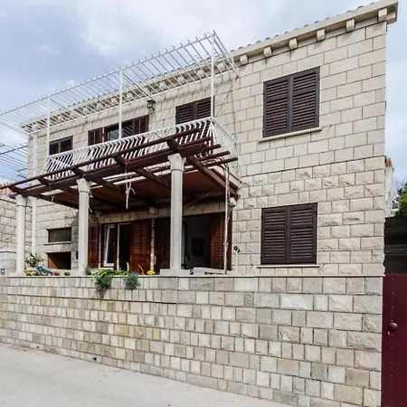 Appartement Vujovic - Studio With Terrace *